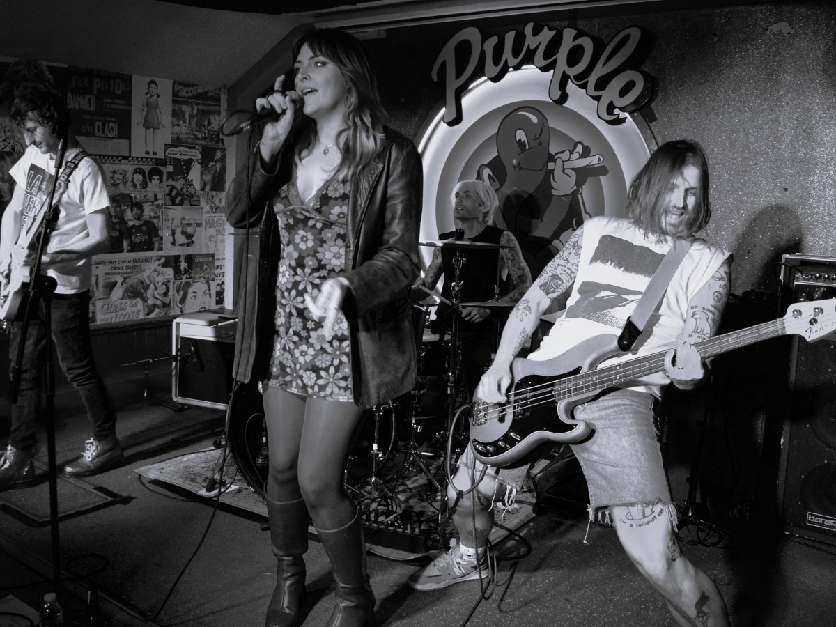 Exclusive Interview: Slung, your new rock heroes doing it all back to&nbsp;front.