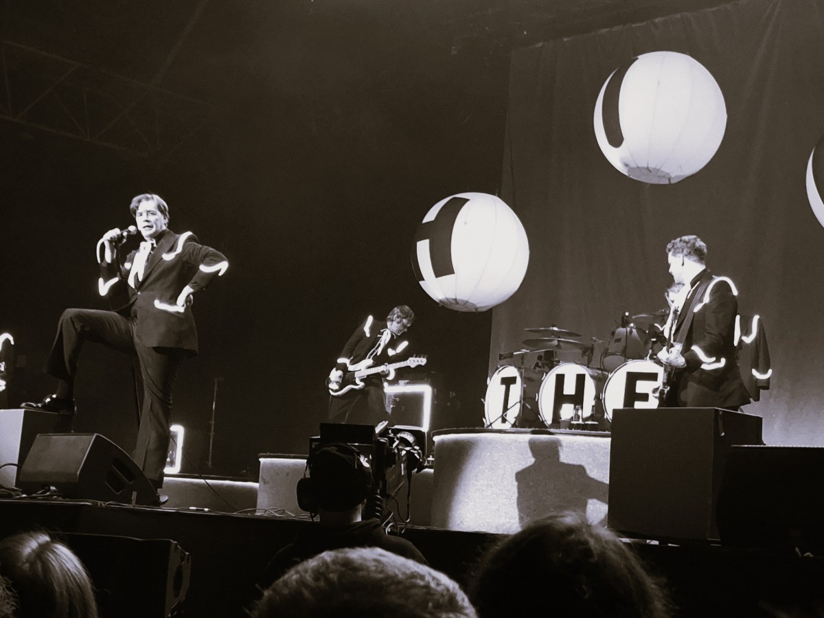 The Hives Storm Alexandra&nbsp;Palace