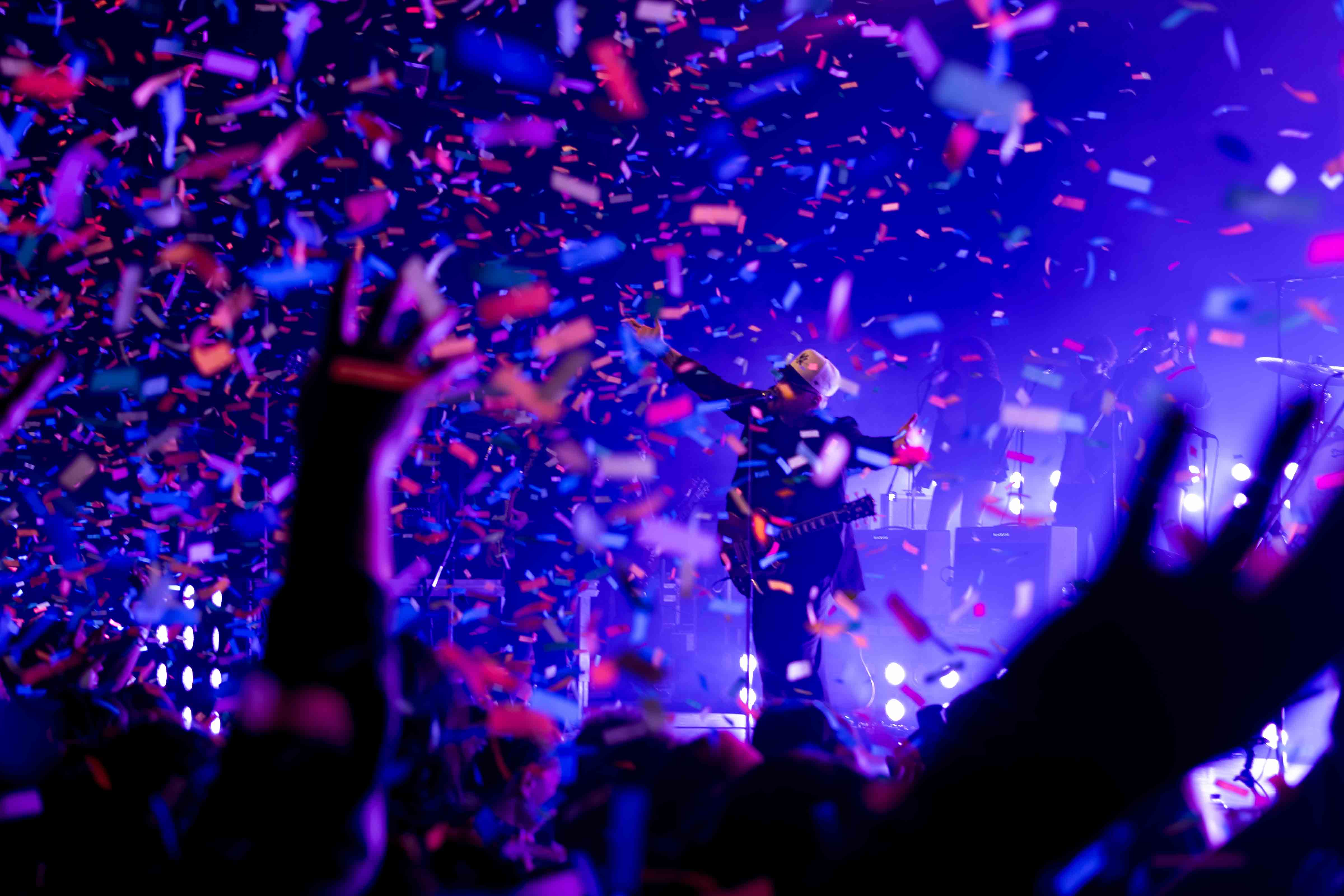Supports Shine as The Lottery Winners Gear Up for Major Leigh Show at the O2 Forum Kentish Town